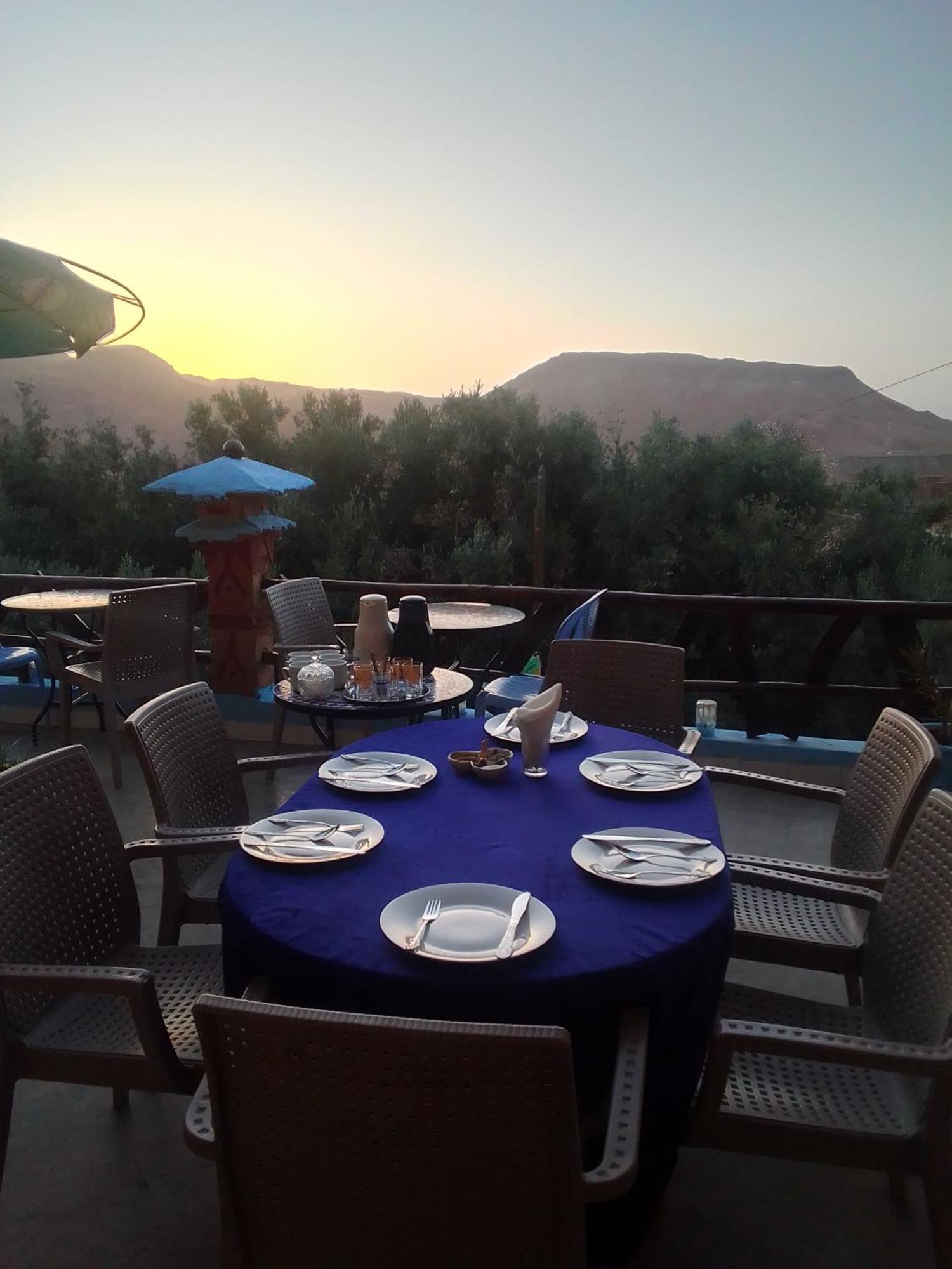 Hotel Restaurant Ait Saderat Boumalne Kültér fotó