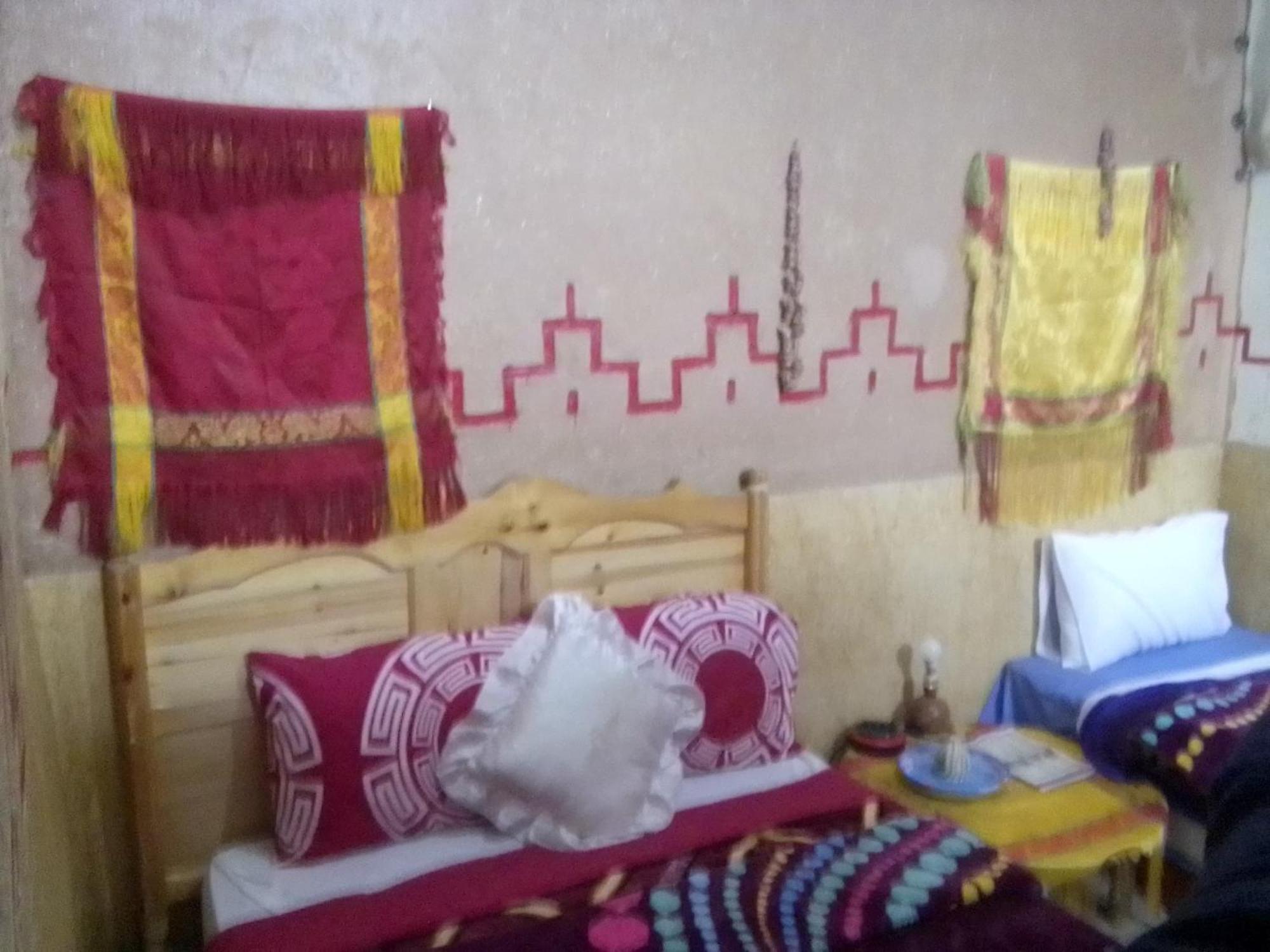 Hotel Restaurant Ait Saderat Boumalne Kültér fotó